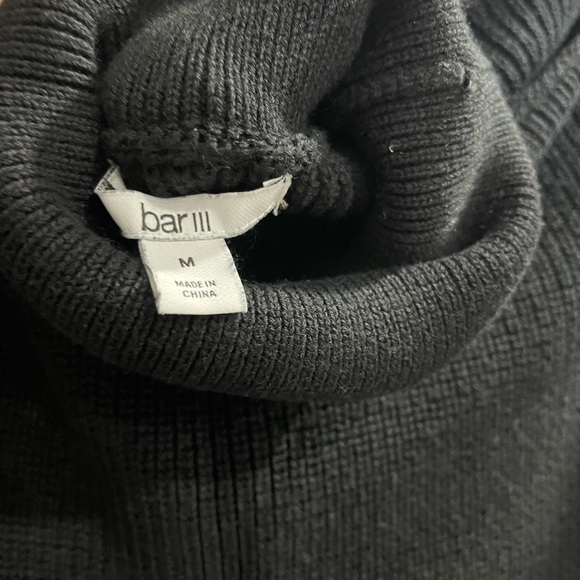 Size M Very nice dress to put with boots - Picture 2 of 3